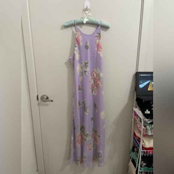 chelsea nites Dresses & Skirts - lavender vintage floral Chelsea nites formal dress💕